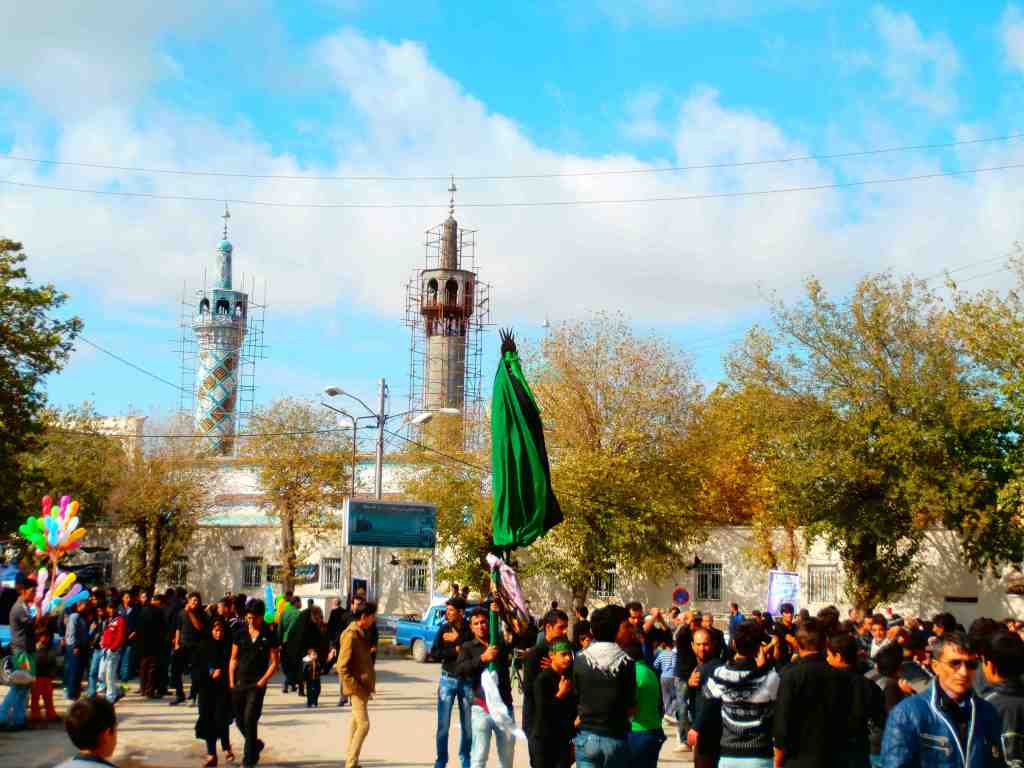 ظهر عاشورا در روستای تخت