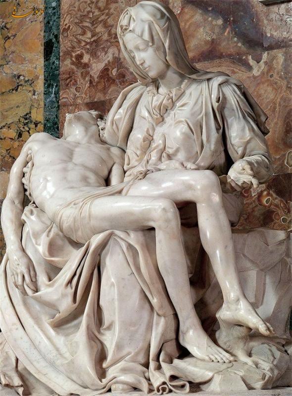 مجسمه های میکل آنژ/ عیسی (ع) در آغوش مادرش
