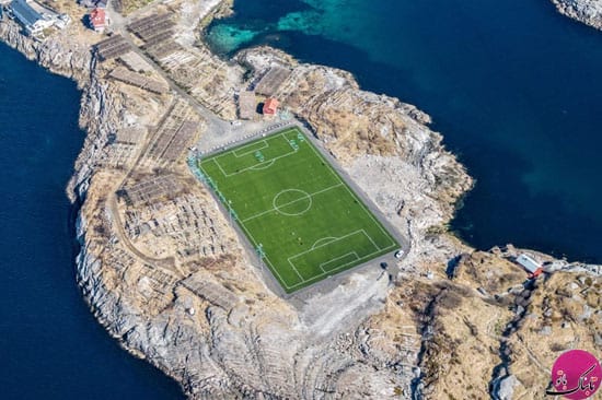 زیباترین زمین فوتبال (1)