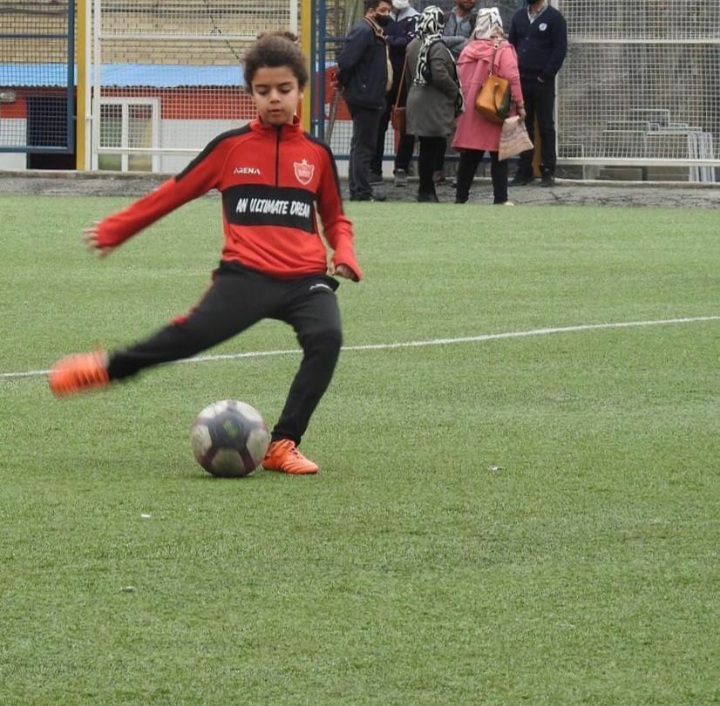 t امیرعلی آریایی مهر،نوجوان فوتبالیست